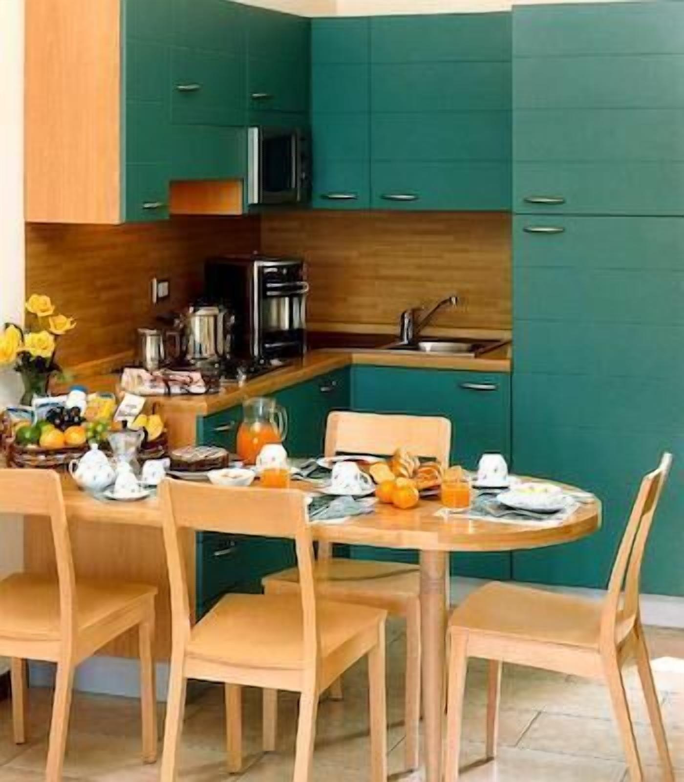 In-room dining