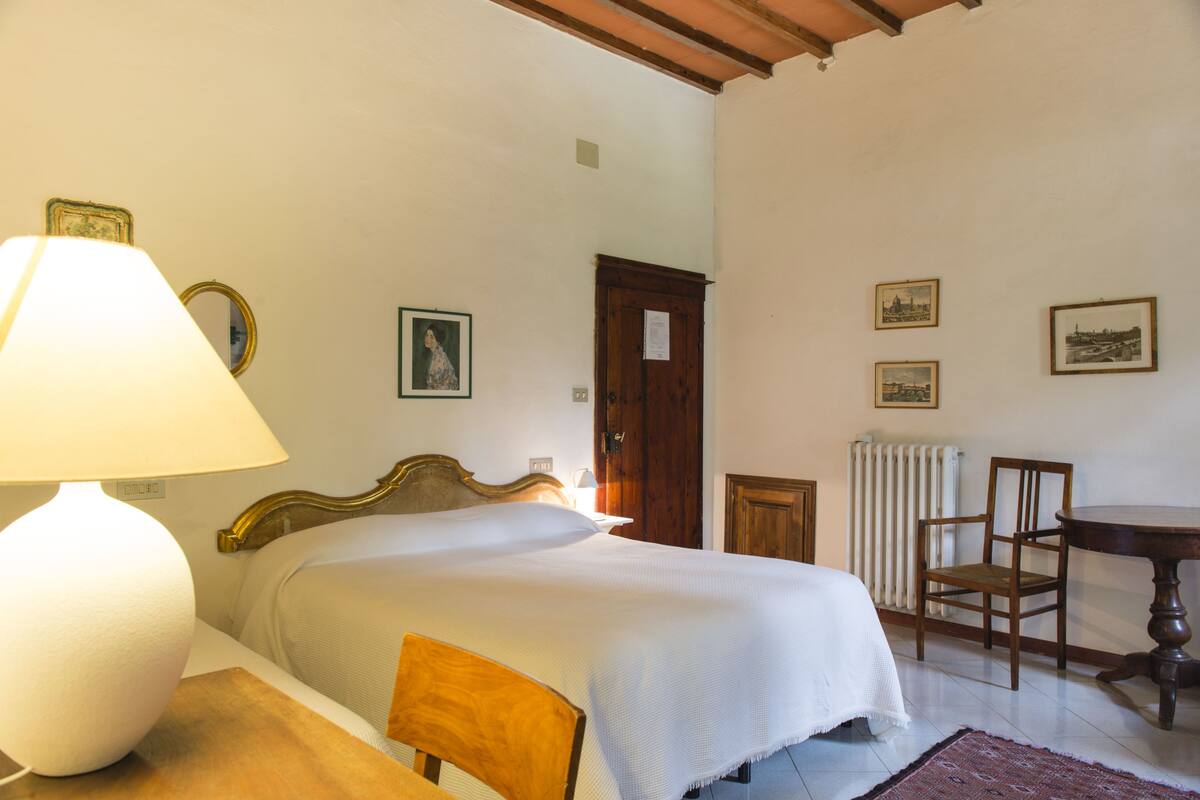 quadruple room | individually furnished, desk, rollaway beds, free wifi