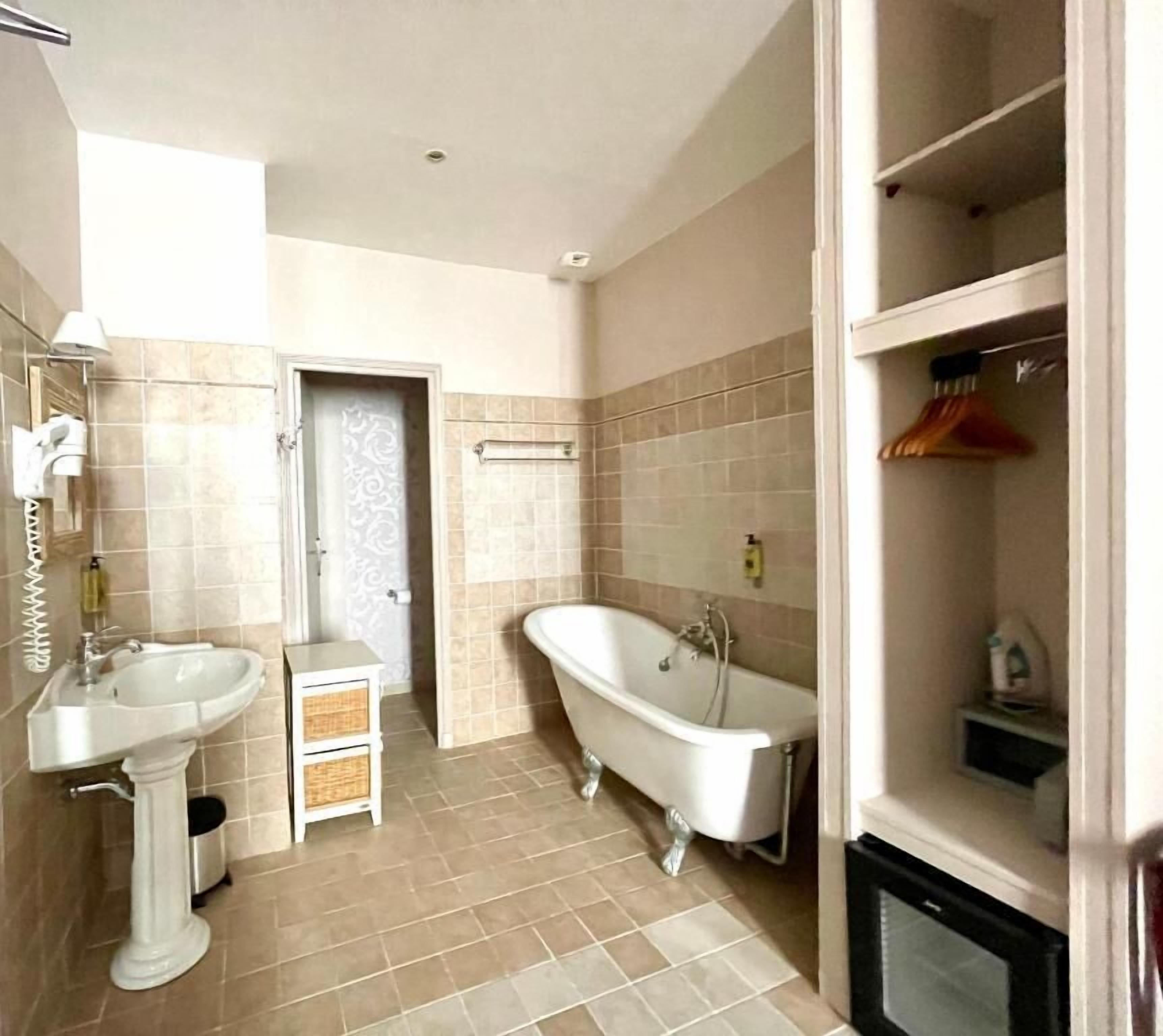 Photo - Hotel le Romanesque