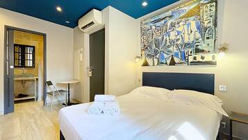 Standard Apartment, 1 Queen Bed | In-room safe, individually decorated, individually furnished, desk
