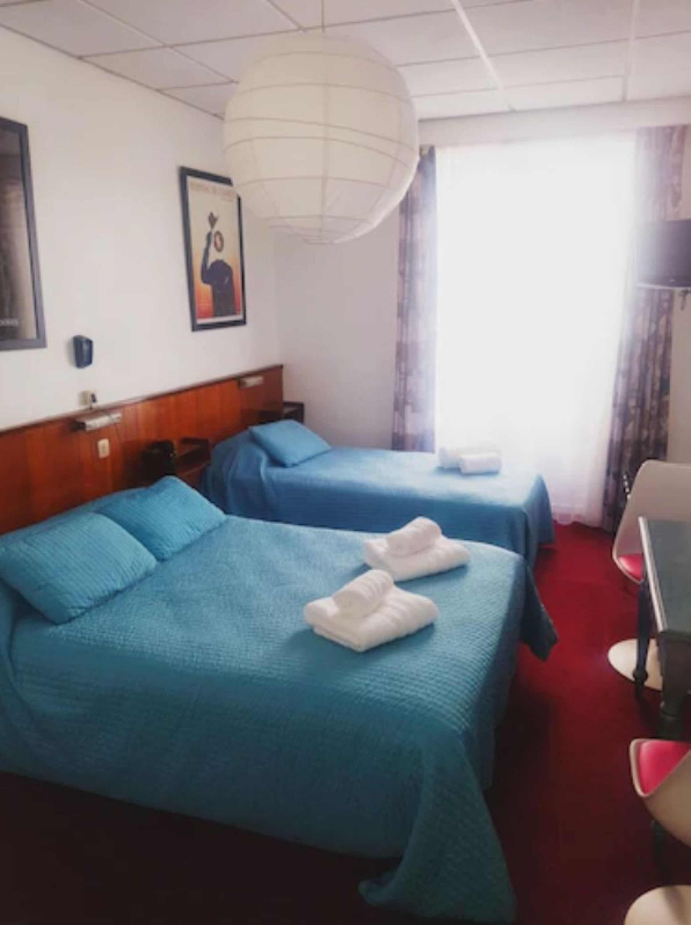 Premium bedding, soundproofing, iron/ironing board, free WiFi