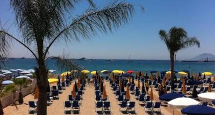 Azurene Royal Hotel