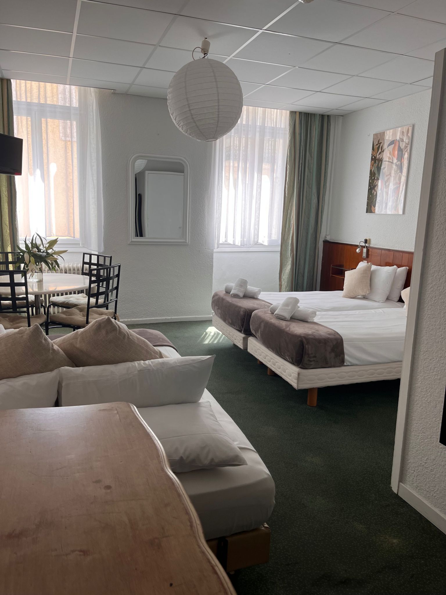 Family Quadruple Room | Premium bedding, soundproofing, iron/ironing board, free WiFi