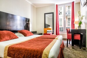Standard Double or Twin Room | Premium bedding, in-room safe, desk, soundproofing - Hôtel de Suède (Nice)