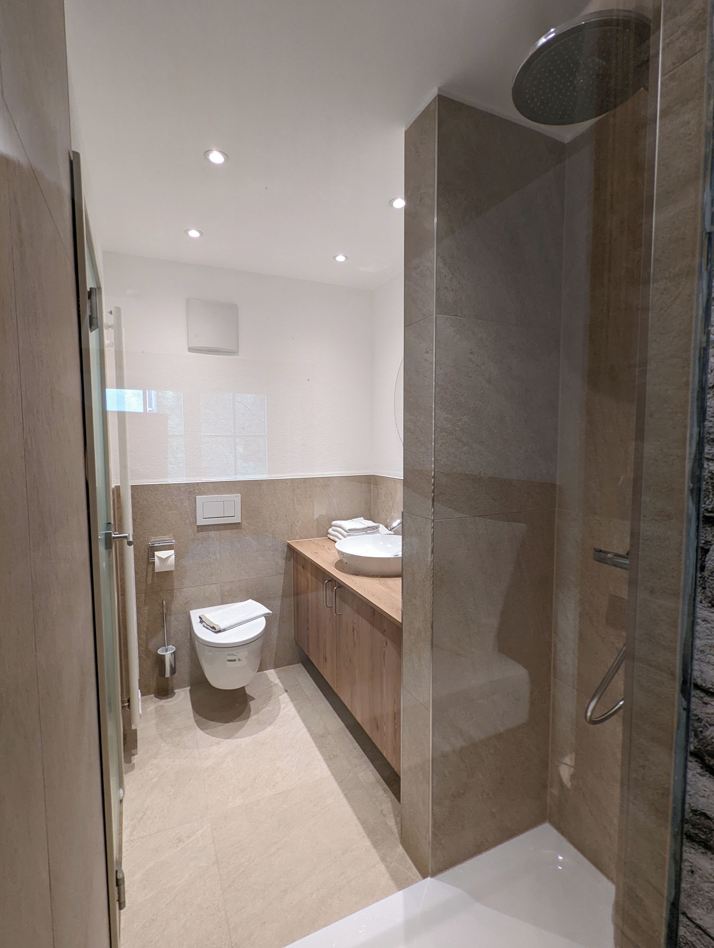Superior Double Room | Bathroom