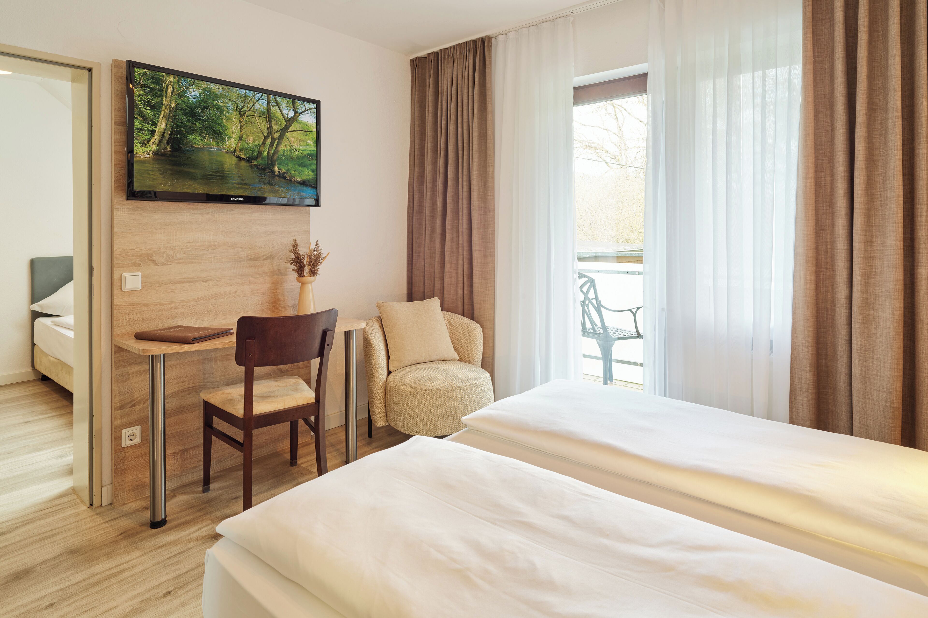 Desk, iron/ironing board, free WiFi, bed sheets