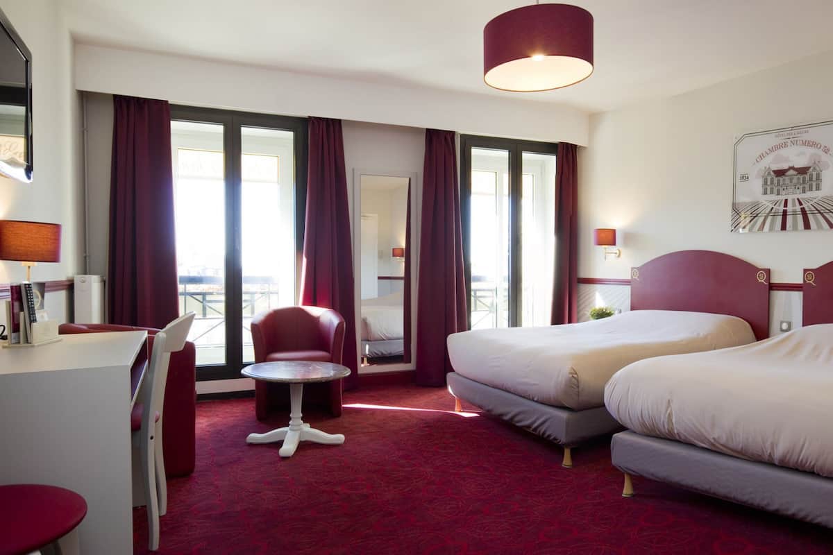 Deluxe Double Room | City view