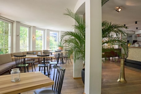 Speisen. Parkhotel Obermenzing