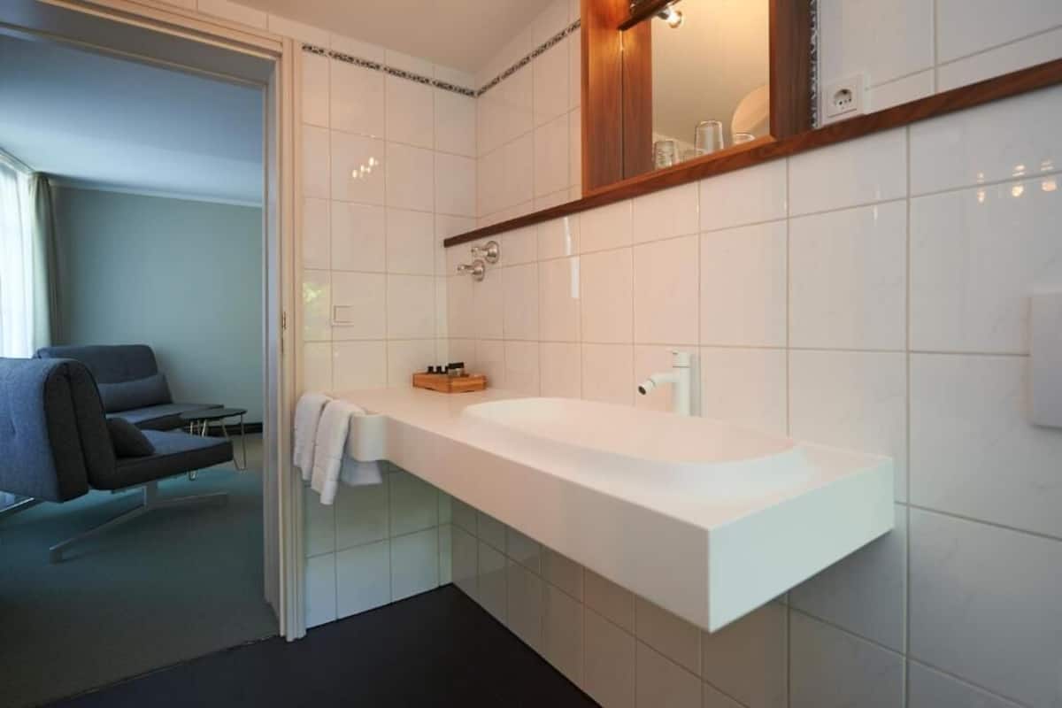 Chambre Quadruple Classique | Salle de bain