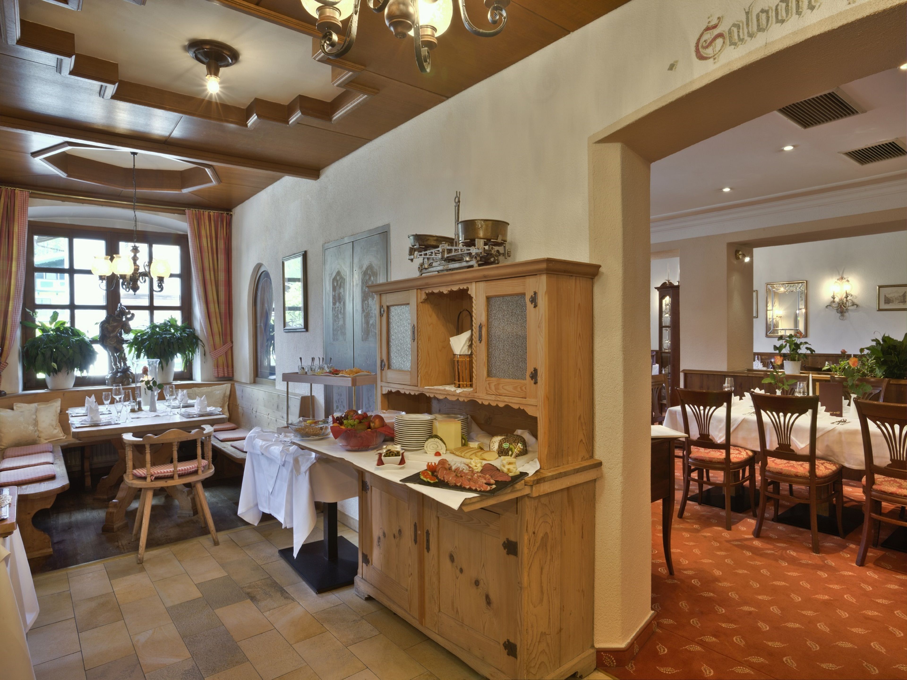 breakfast and dinner served, regional cuisine