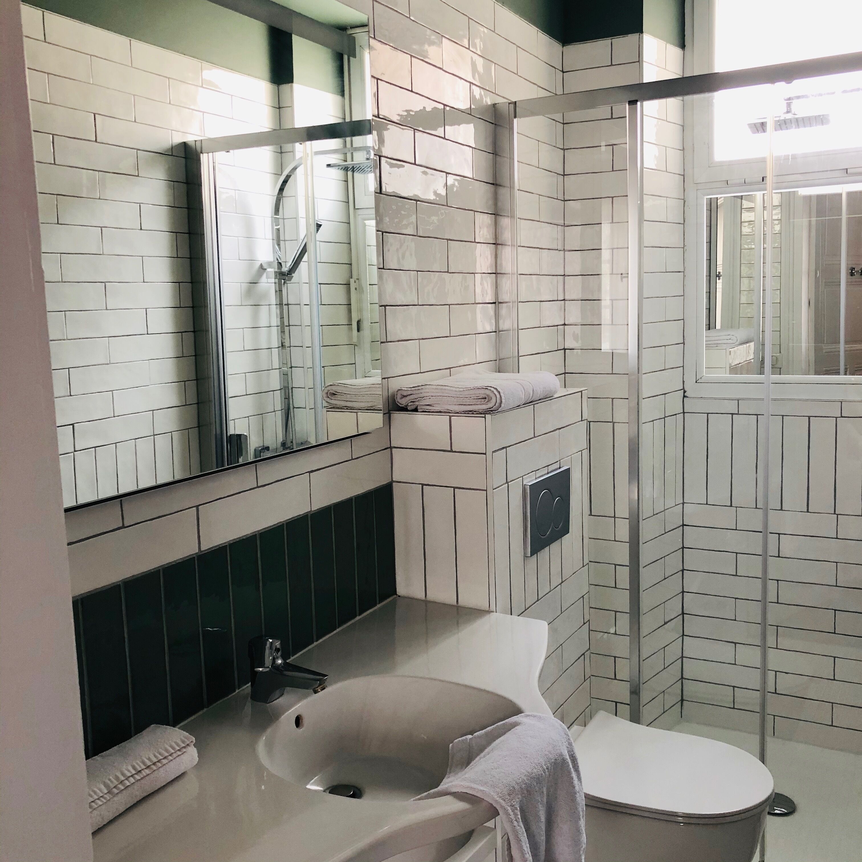 superior twin room | bathroom | free toiletries, hair dryer, towels