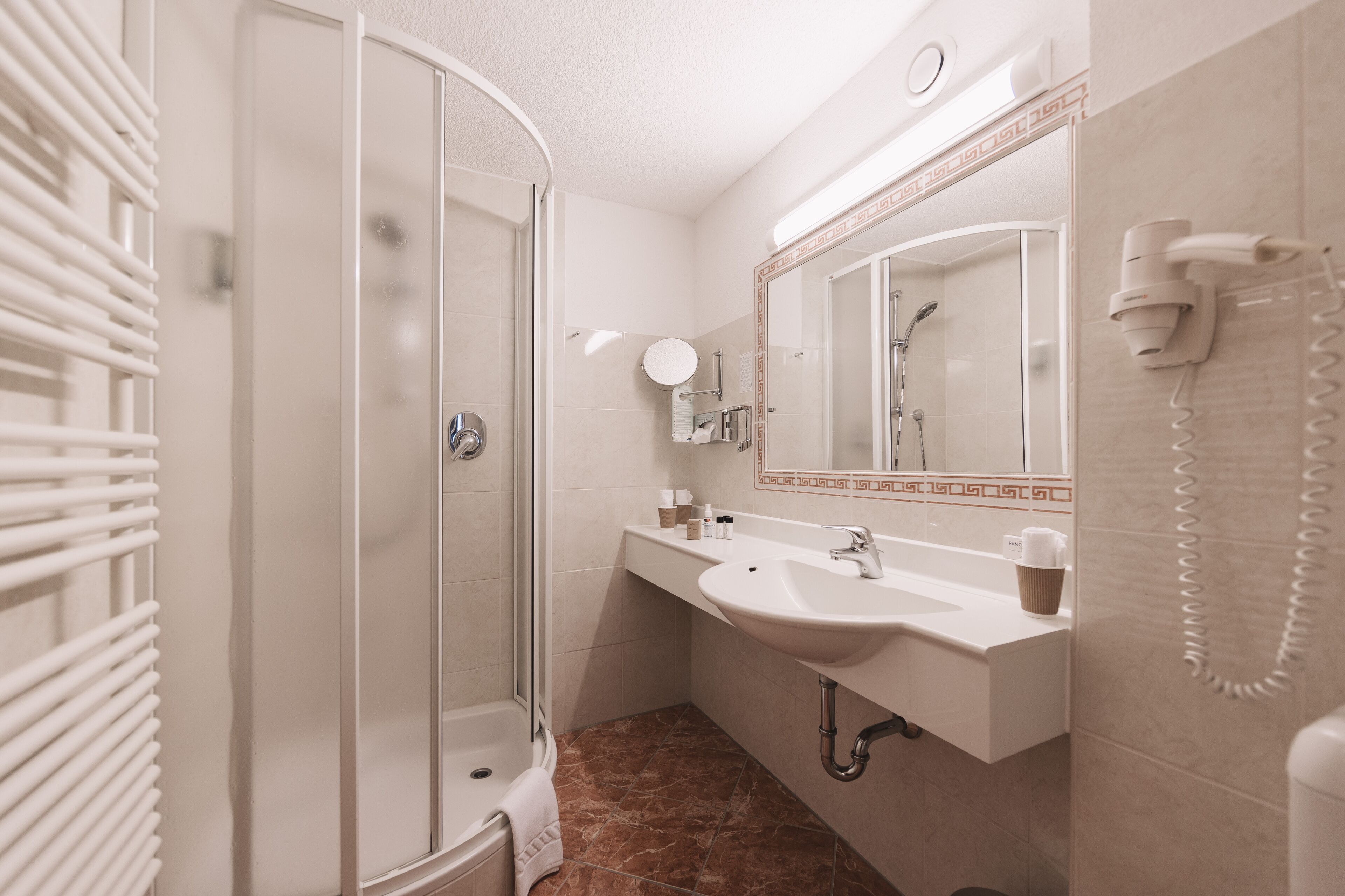 family apartment, 2 bedrooms | bathroom | free toiletries, hair dryer, bathrobes, slippers