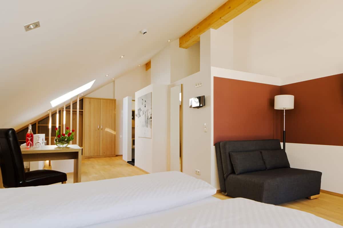 Suite, sauna, vistas a la montaña (Gipfelschtuuba Suite) | Ropa de cama de alta calidad, caja fuerte, cortinas opacas