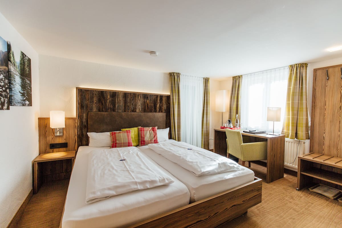 Double Room (no dogs allowed) | 1 bedroom, premium bedding, in-room safe, blackout drapes