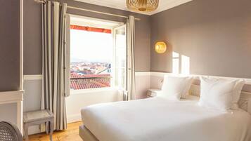 Comfort-Zimmer (with view)