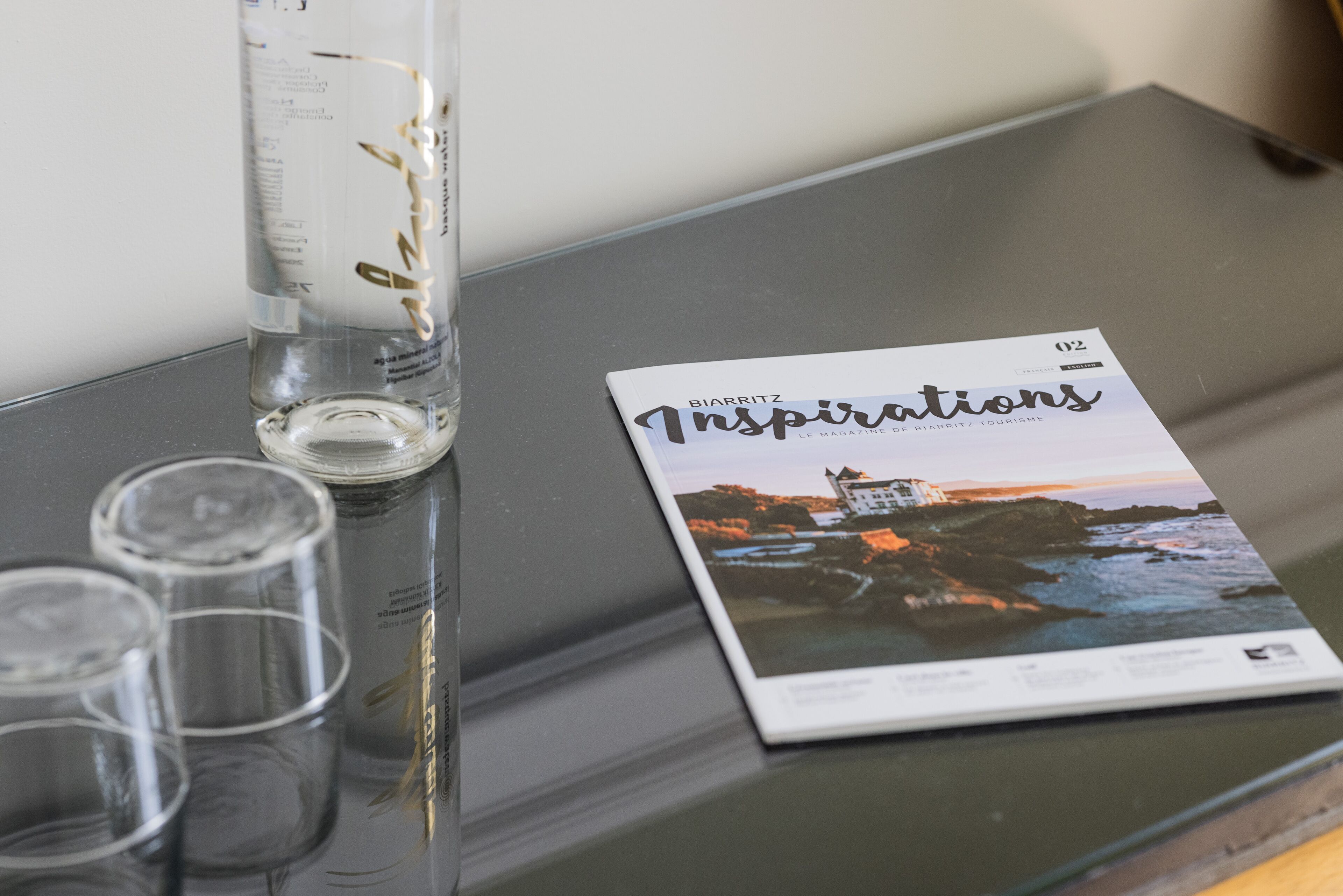 comfort room | egyptian cotton sheets, premium bedding, in-room safe