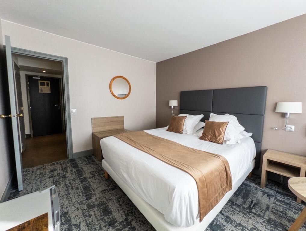 Standard Double Room | Premium bedding, in-room safe, individually furnished, soundproofing