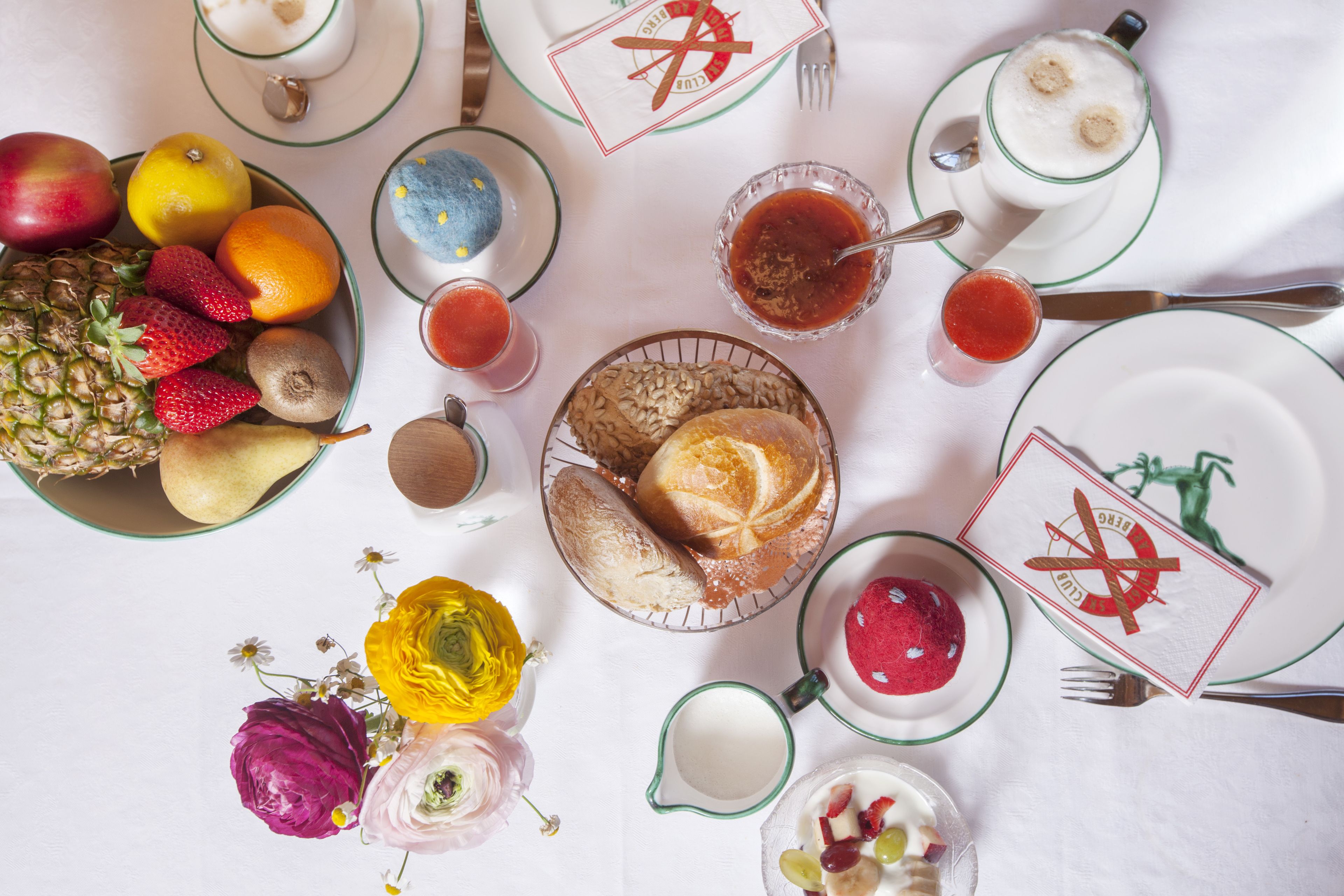 Esmorzar diari d'estil bufet (24 EUR per persona) 