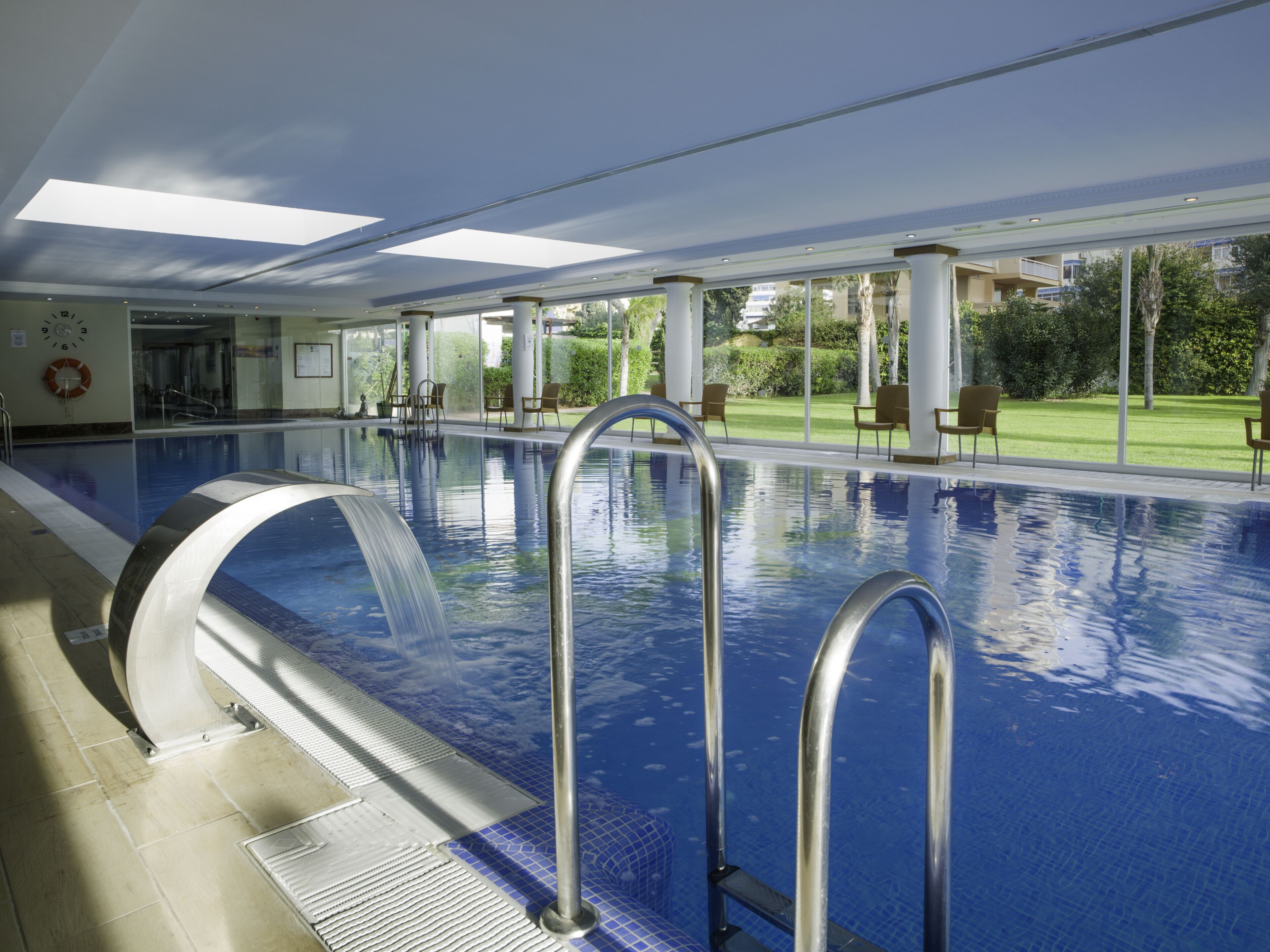 Photo - Hotel Monarque Cendrillón