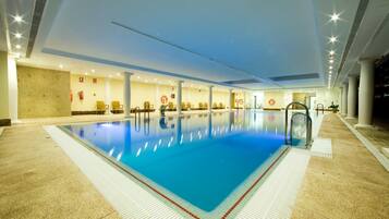 Indoor pool, outdoor pool