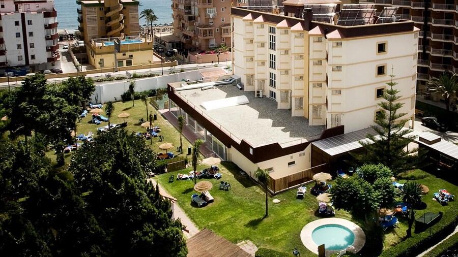 Hotel Monarque Cendrillón