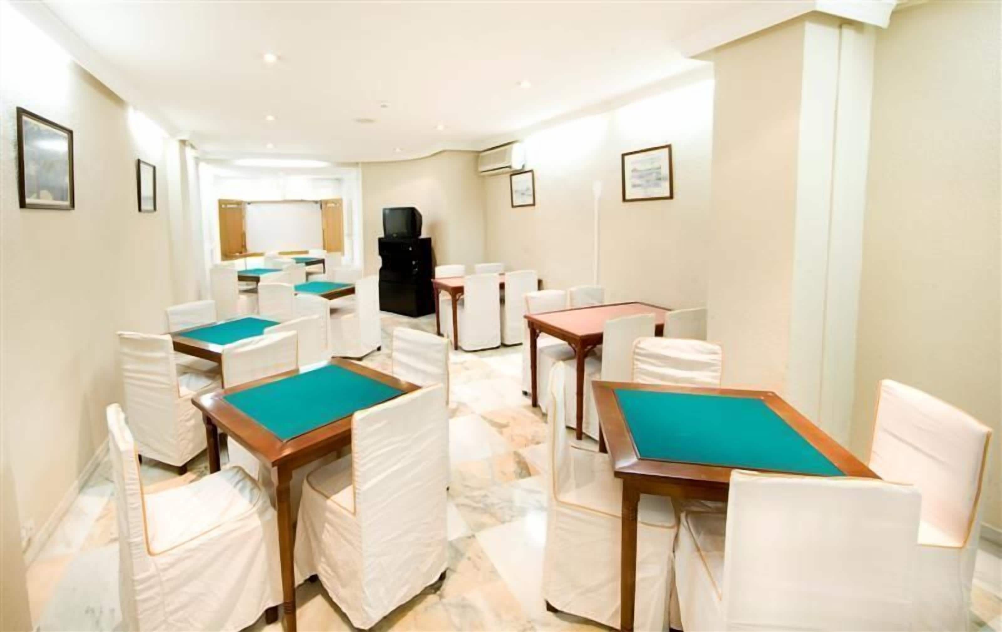 Foto - Hotel Monarque El Rodeo