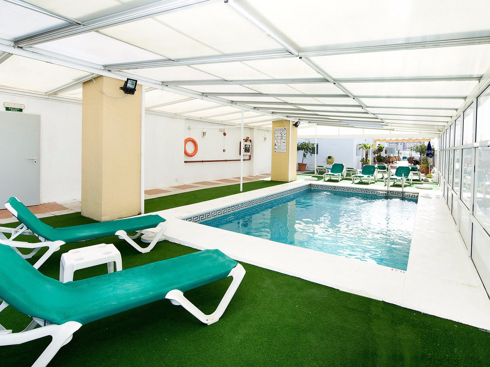 Foto - Hotel Monarque El Rodeo