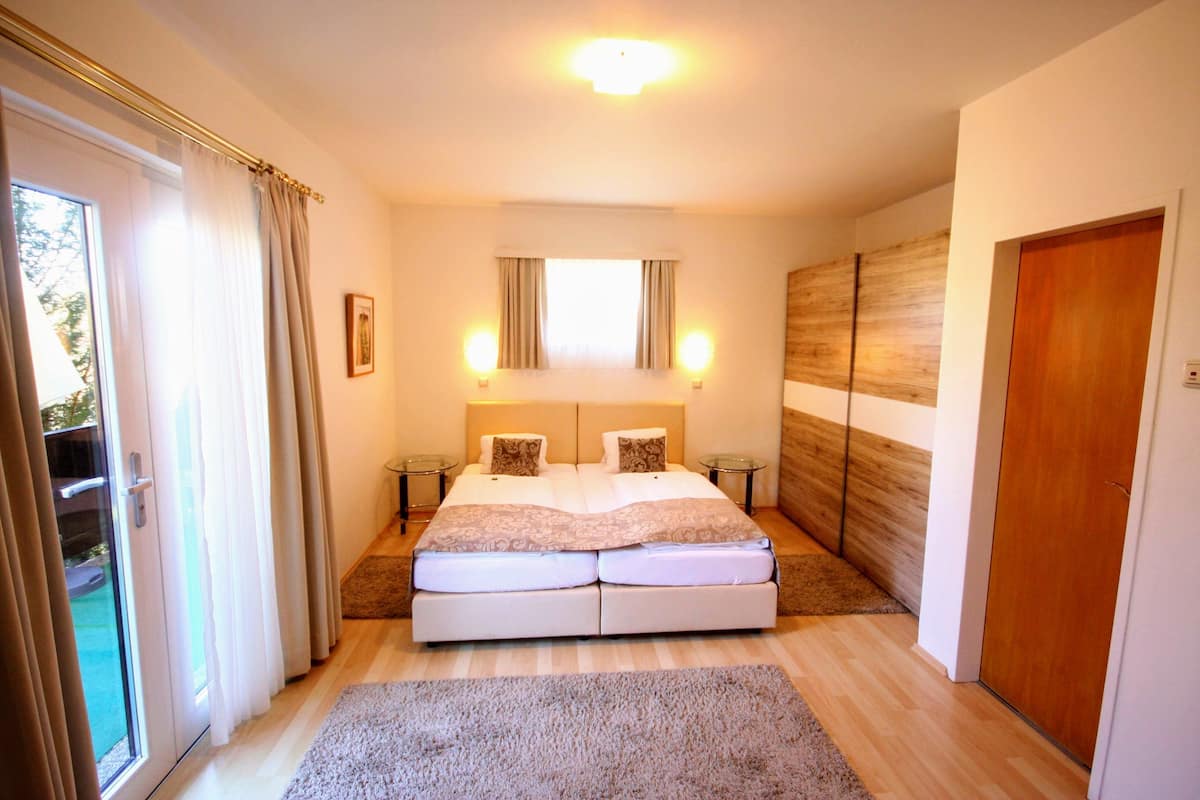 in-room safe, individually furnished, desk, rollaway beds