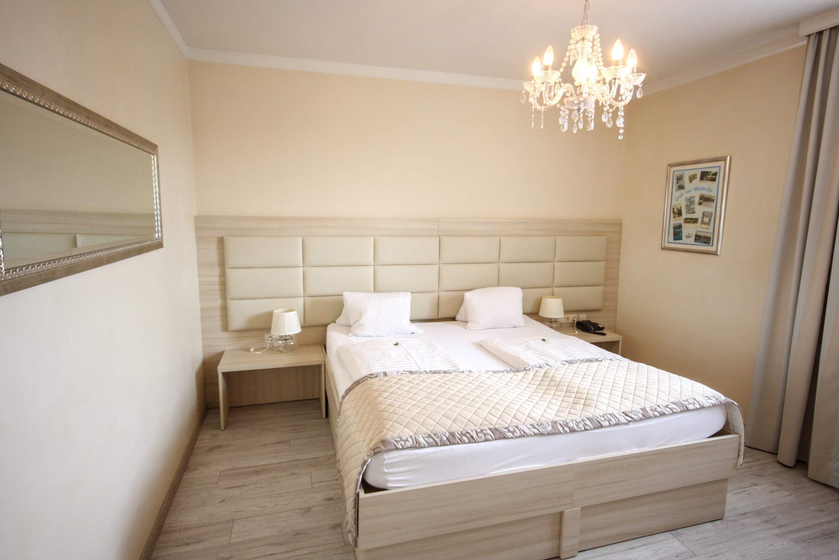 superior double room | in-room safe, individually furnished, desk, rollaway beds