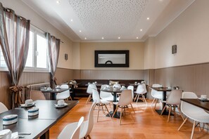Dining - Hôtel Belle Vue (Royan)