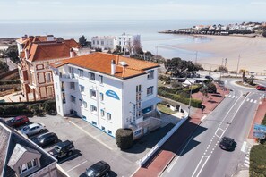 Aerial view - Hôtel Belle Vue (Royan)