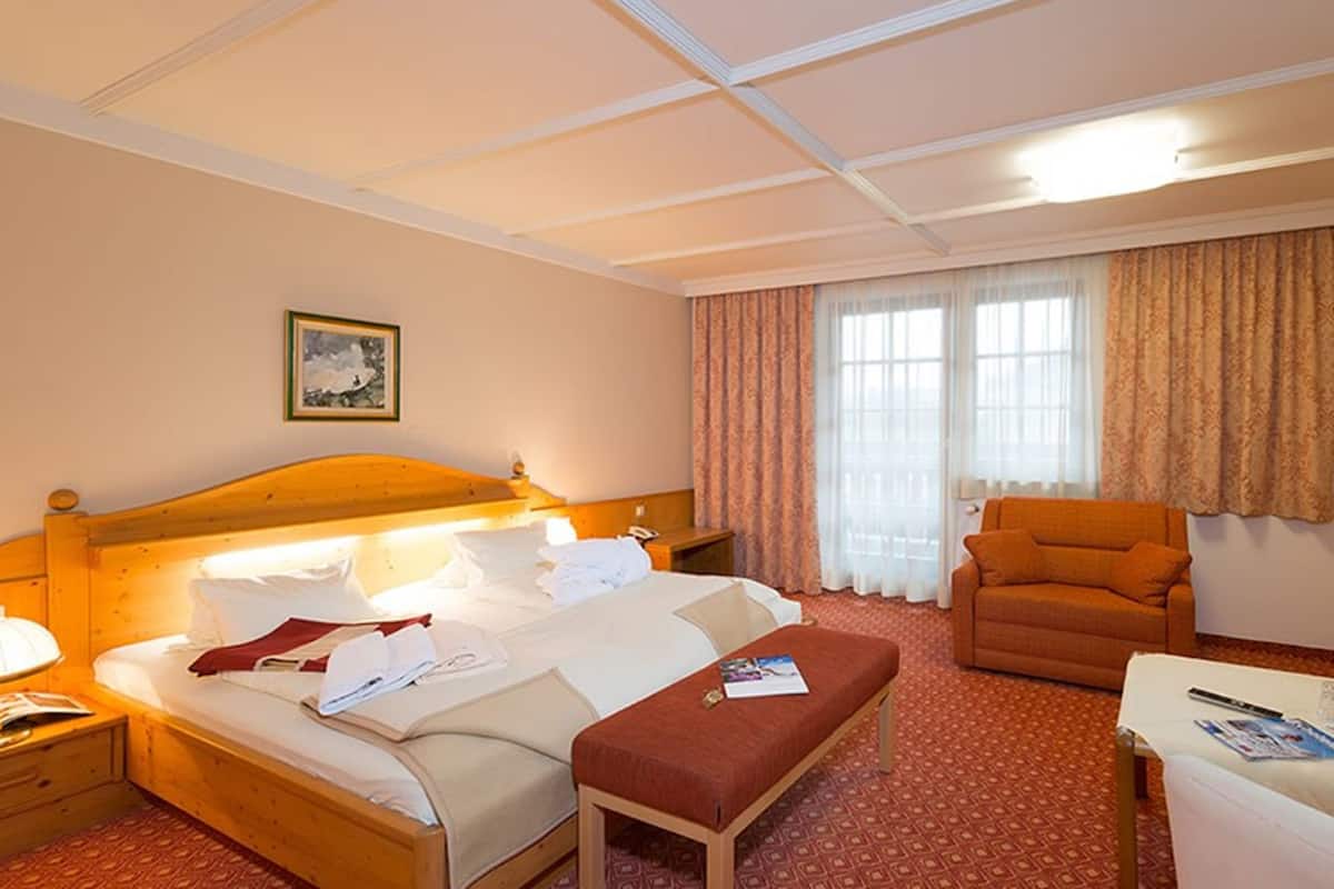 Suite, vista montagna (Bären Landauer) | Una cassaforte in camera, con stile personalizzato, insonorizzazione