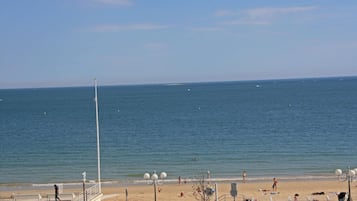 Uitzicht op strand/zee