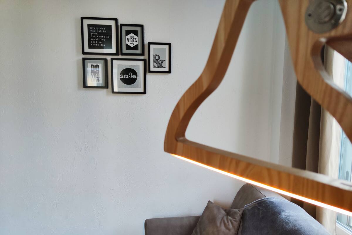 family room, balcony, city view | premium bedding, individually decorated, individually furnished, desk