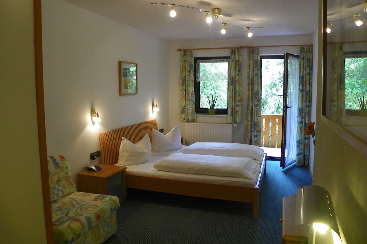 Desk, blackout curtains, free WiFi, bed sheets