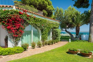 Garden - The Pelican Beach Resort & SPA - Adults Only (Olbia)