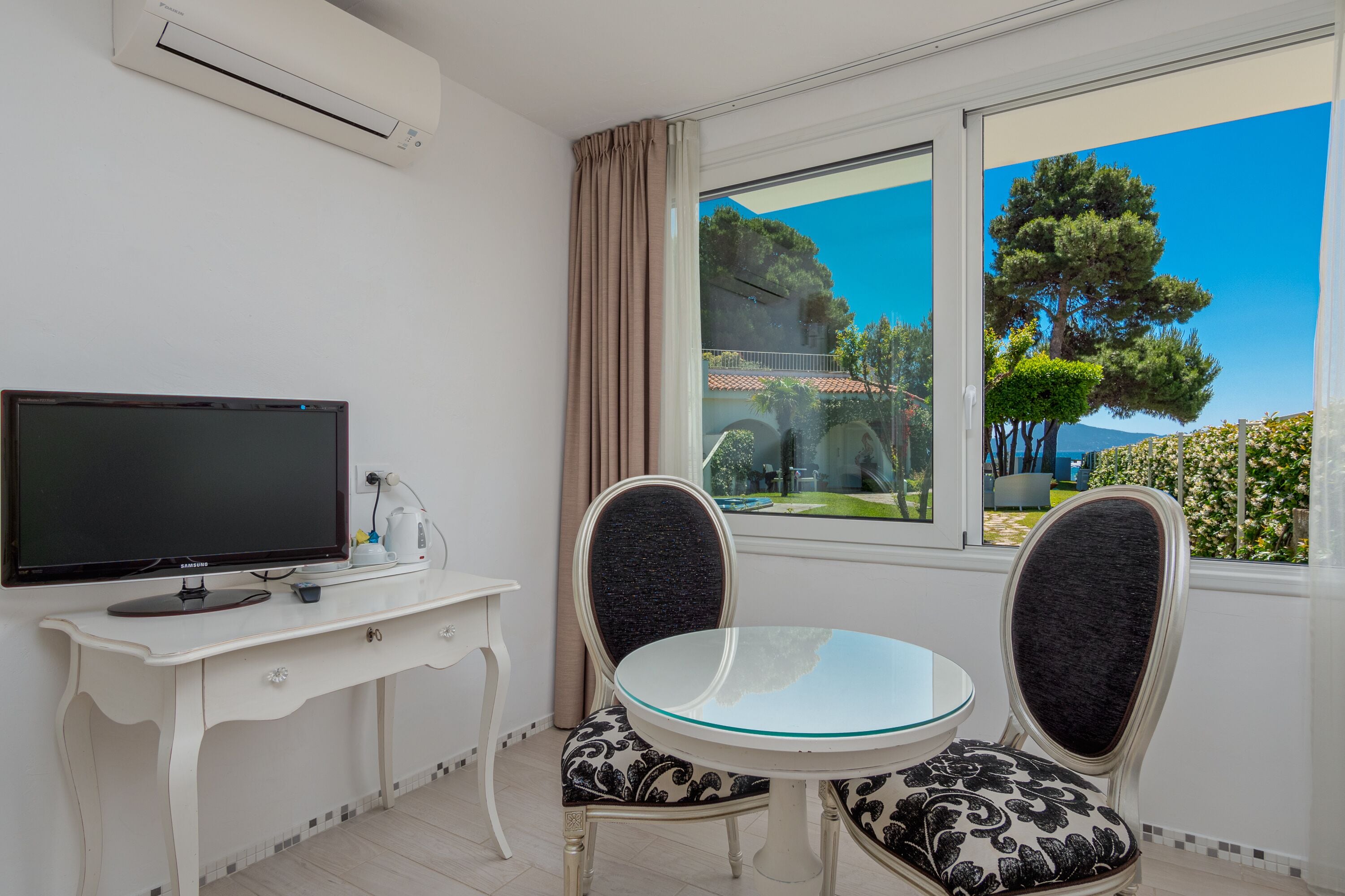 Photo - The Pelican Beach Resort & SPA - Adults Only