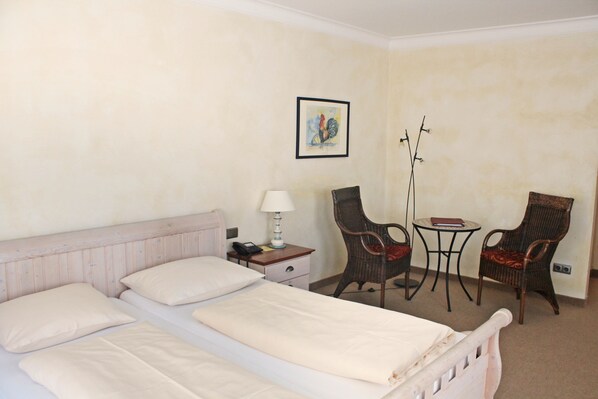 슈피리어 더블룸 | 저자극성 침구, 객실 내 금고, 방음 설비, 다리미/다리미판