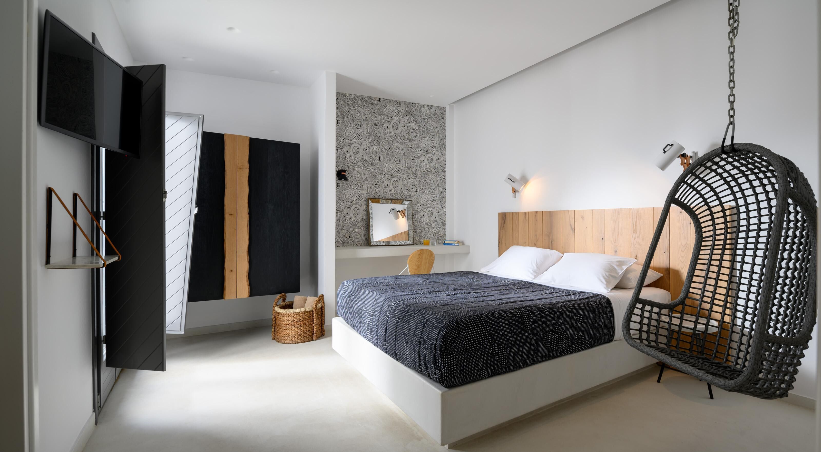 Executive Room | In-room safe, blackout curtains, free WiFi, bed sheets