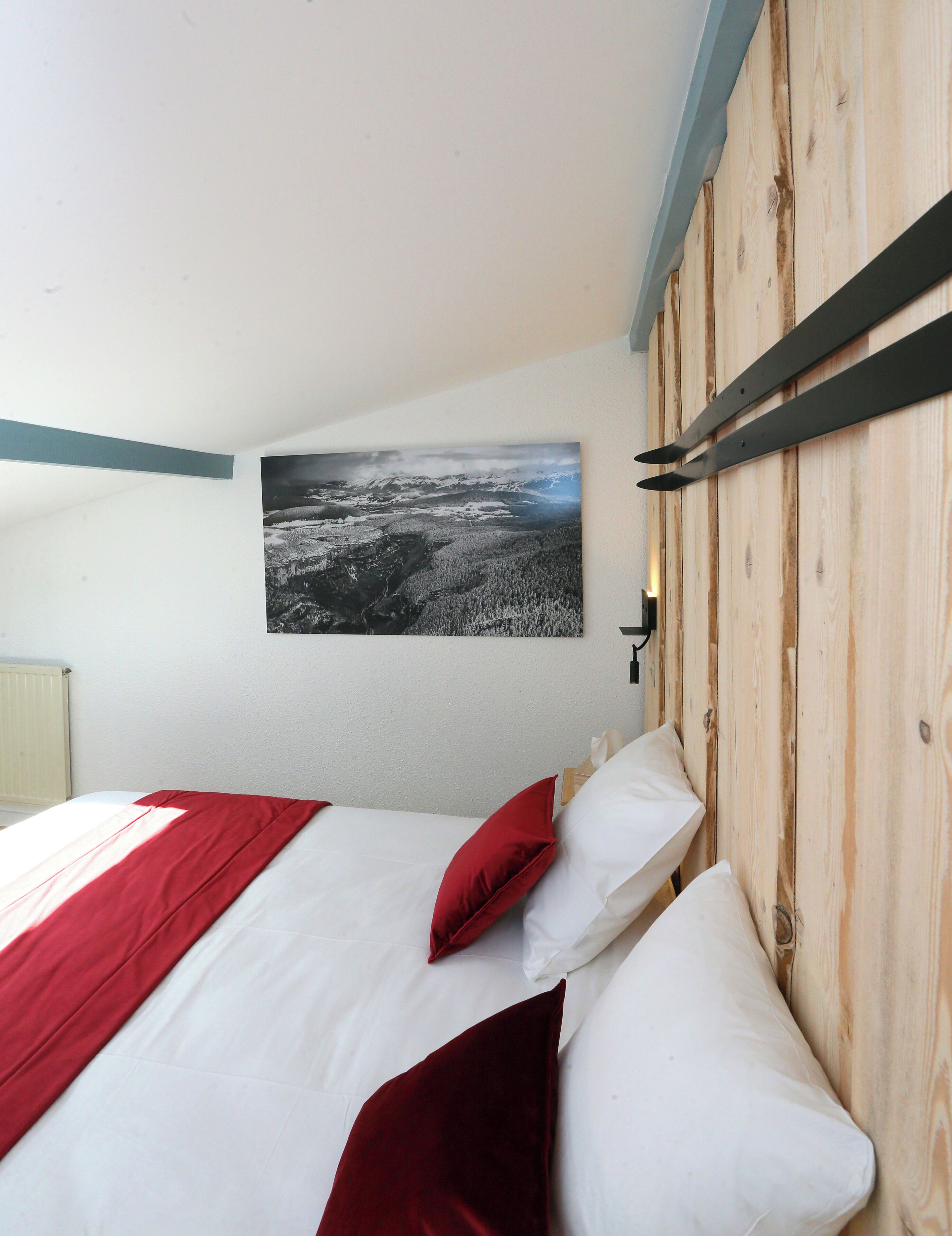 family suite | premium bedding, cots/infant beds, free wifi, bed sheets