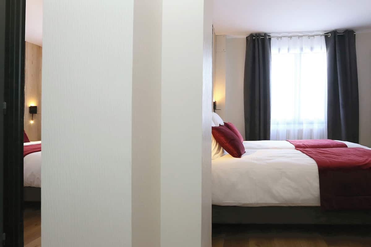 Family Suite | 2 bedrooms, premium bedding, cribs/infant beds, free WiFi