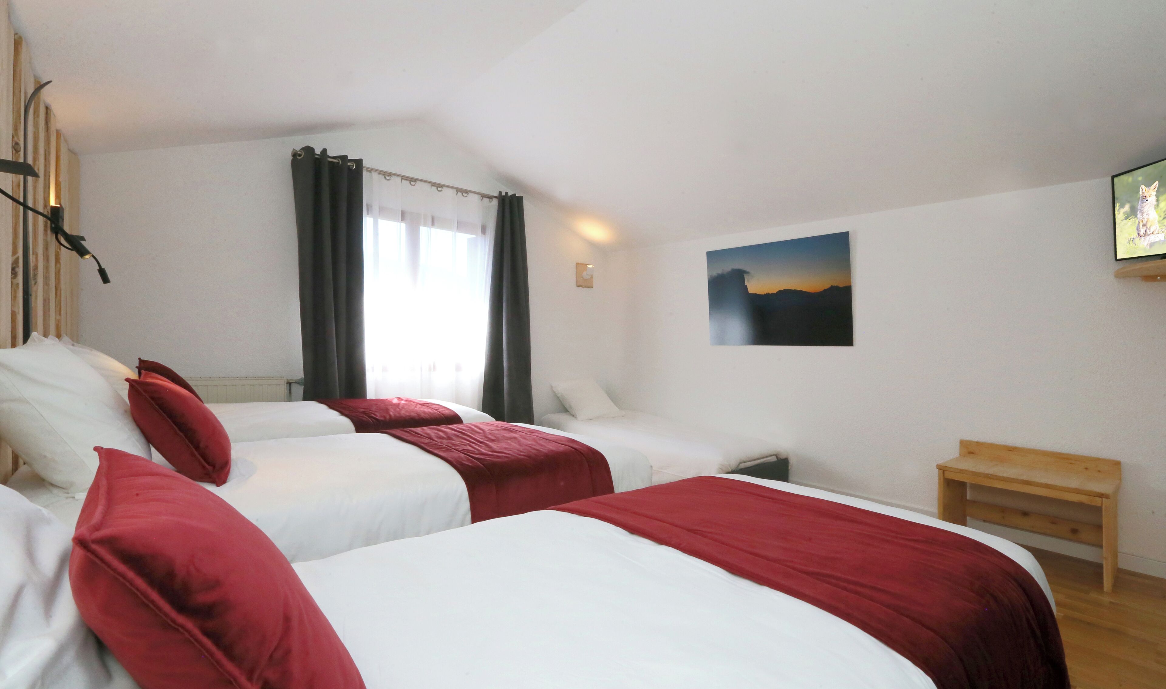 family suite | premium bedding, cots/infant beds, free wifi, bed sheets