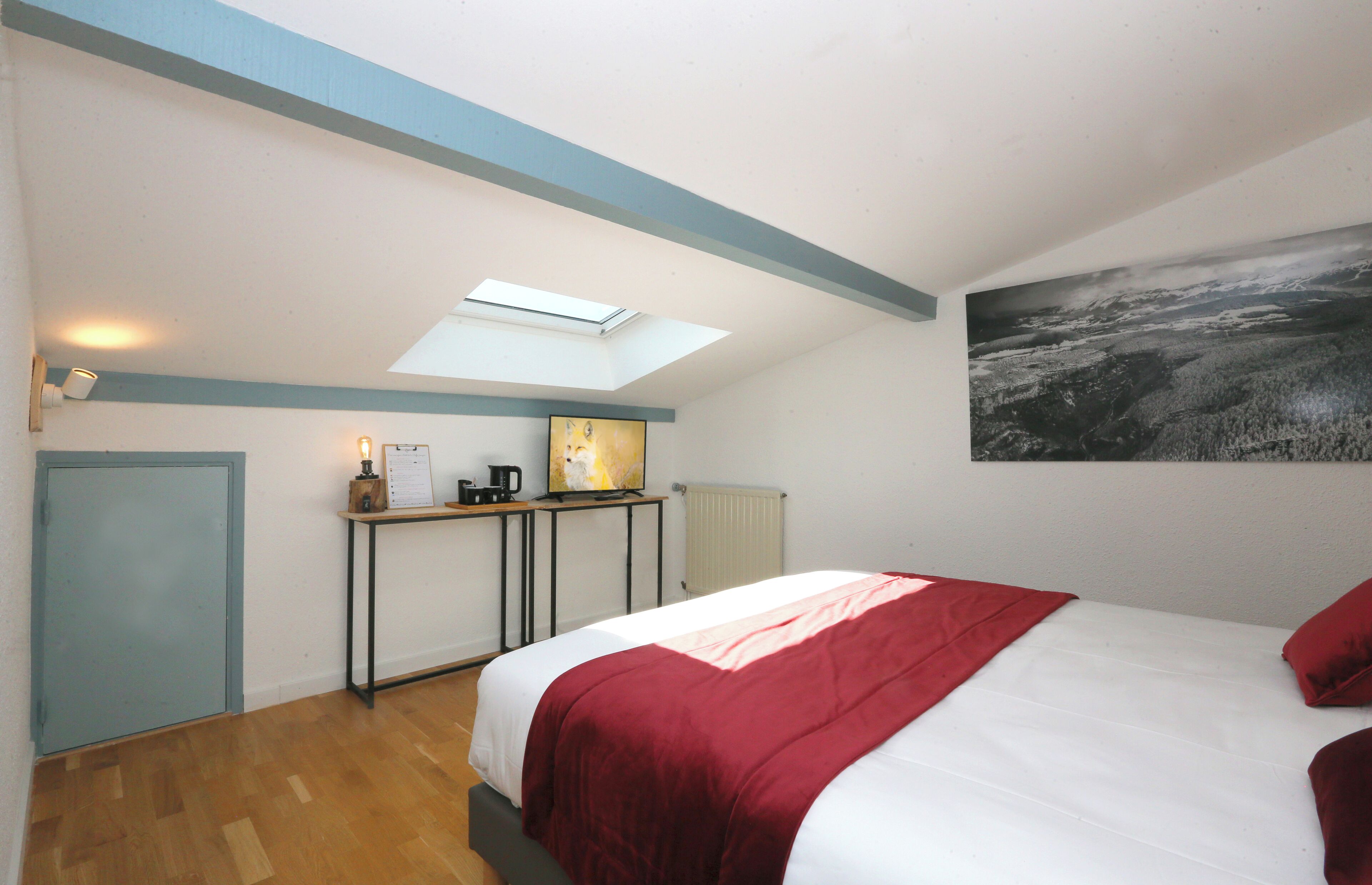 family suite | premium bedding, cots/infant beds, free wifi, bed sheets