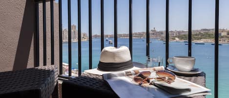 Chambre Familiale, vue mer | Balcon