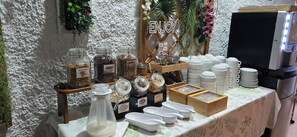 Daily continental breakfast for a fee - Paraíso - Touristic Apartments (Funchal)