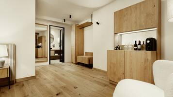 Classic room | Premium bedding, minibar, in-room safe, individually decorated