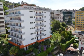 Front of property - Calipso Park (Paradiso)