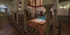 Theatre show - Hotel Alcántara (Seville)