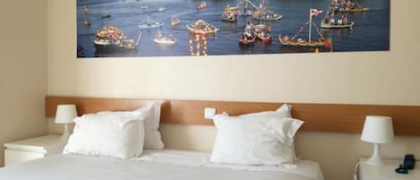 Doppelzimmer | Minibar, Schreibtisch, schallisolierte Zimmer, kostenloses WLAN