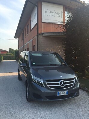 Parken ohne Service (kostenlos)